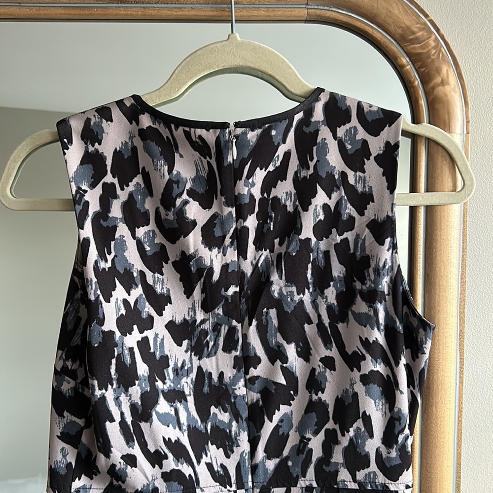 Loft Dress - Picture 4 of 4